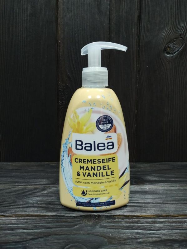 Balea Жидкое крем - мыло 500 ml ваниль и миндаль